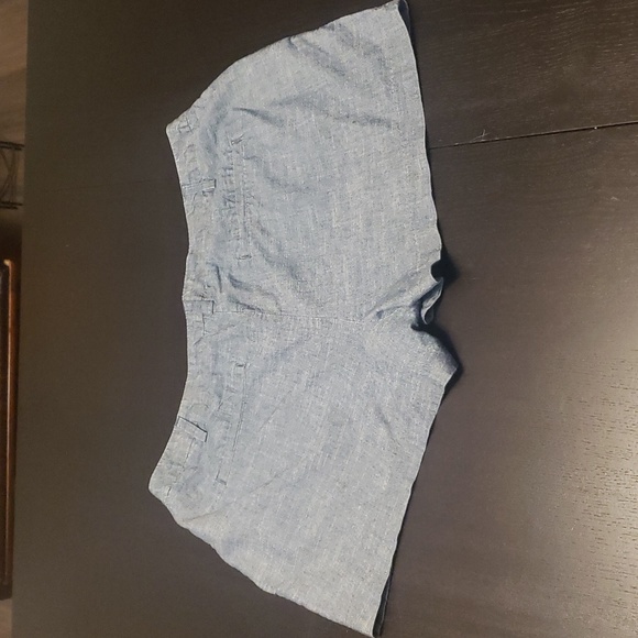 RW&CO Denim Like Short - Picture 4 of 6